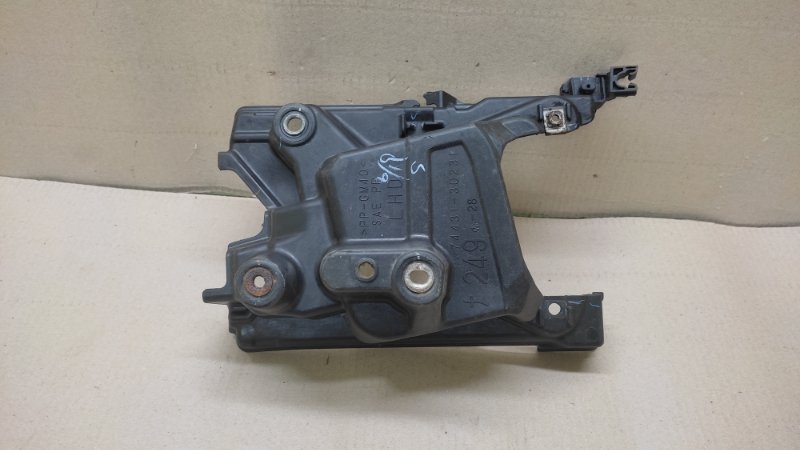 Полка аккумулятора LEXUS GS350 GS300 05-11 Седан 3.5