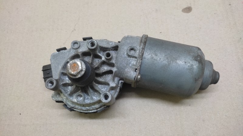 Моторчик стеклоочистителя передний LEXUS GS350 GS300 05-11 Седан 3.5