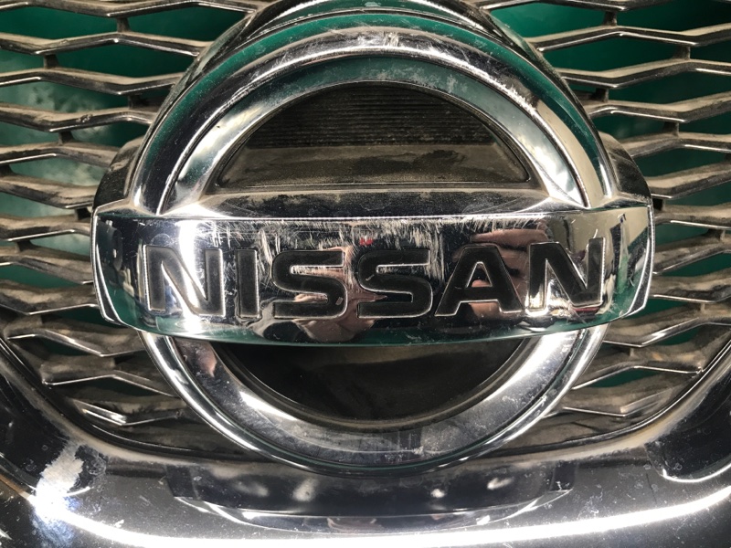 Решетка радиатора X-TRAIL/ROGUE T32 13-20