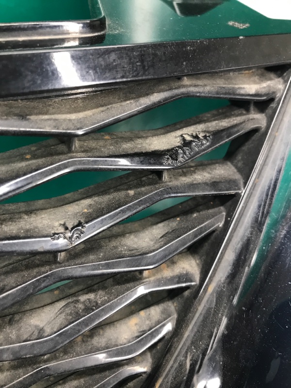 Решетка радиатора X-TRAIL/ROGUE T32 13-20