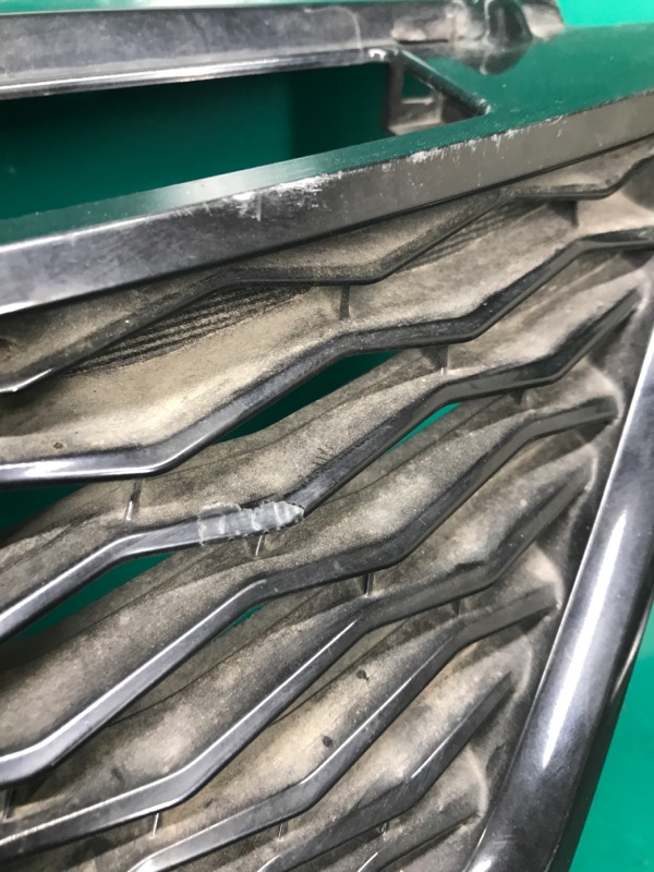 Решетка радиатора X-TRAIL/ROGUE T32 13-20