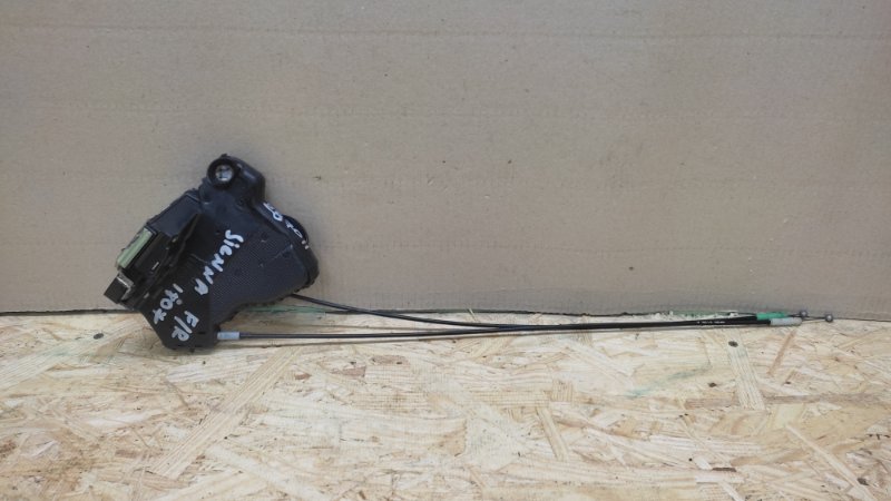 Запчасть замок двери передний правый TOYOTA SIENNA 03-10 2006 3.5 2GR-FE 69030-02130 Б/У Замок двери передний правый TOYOTA SIENNA 03-10 2006 3.5 2GR-FE 69030-02130 Б/У