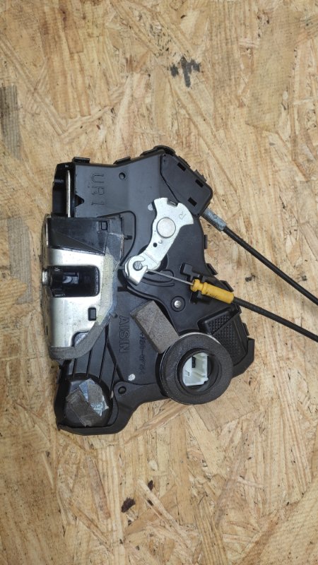 Замок двери передний правый SIENNA 03-10 2006 3.5 2GR-FE Замок двери передний правый SIENNA 03-10 2006 3.5 2GR-FE