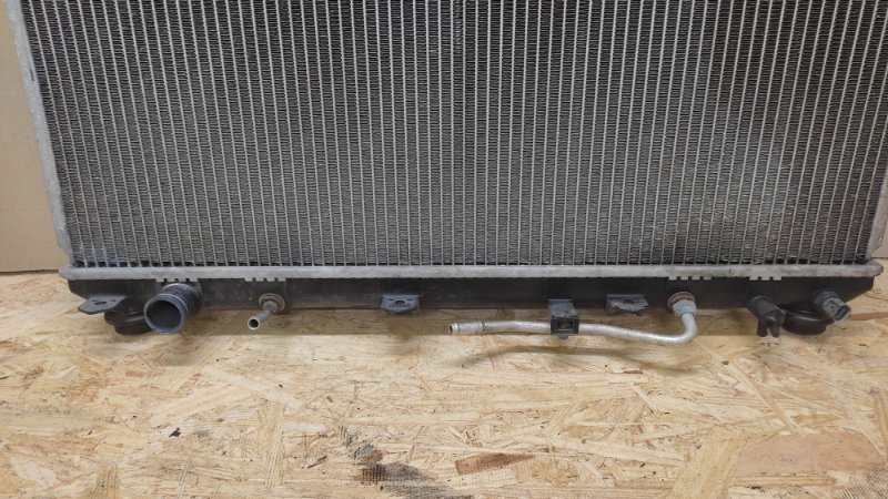 Радиатор основной AVALON 99-05 2000 3.0 1MZFE