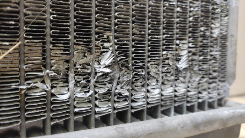 Радиатор основной AVALON 99-05 2000 3.0 1MZFE