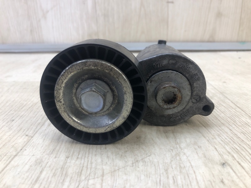 Натяжитель ремня генератора VOLKSWAGEN JETTA USA 10-17 Седан CBTA 2.5L