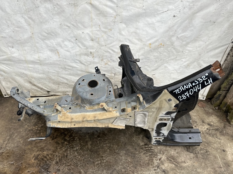 Четверть кузова передняя левый TEANA J32 08-14