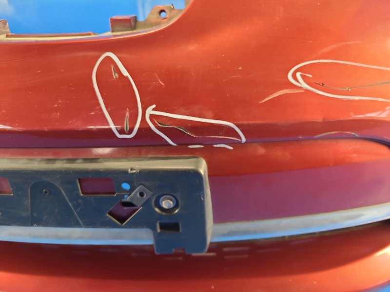 Бампер передний LEAF 10-17