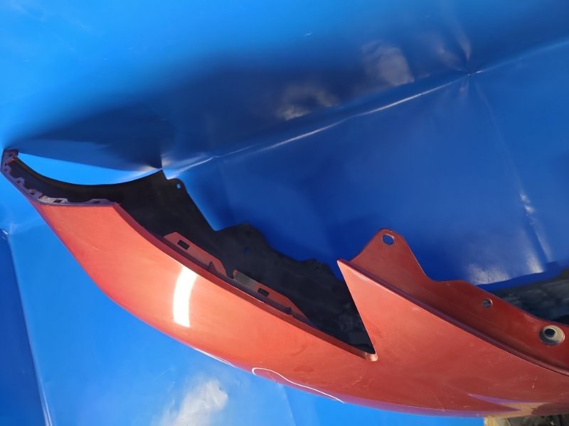 Бампер передний LEAF 10-17