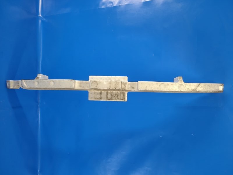 Наполнитель бампера передний NISSAN LEAF 10-17 62090-3ND1A Б/У