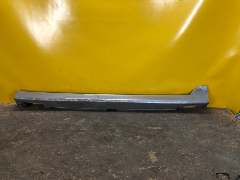 Запчасть накладка порога наружная левая HONDA ACCORD CL7 / TSX 03-08 71850-SEA-911ZF Б/У Накладка порога наружная левая HONDA ACCORD CL7 / TSX 03-08 71850-SEA-911ZF Б/У