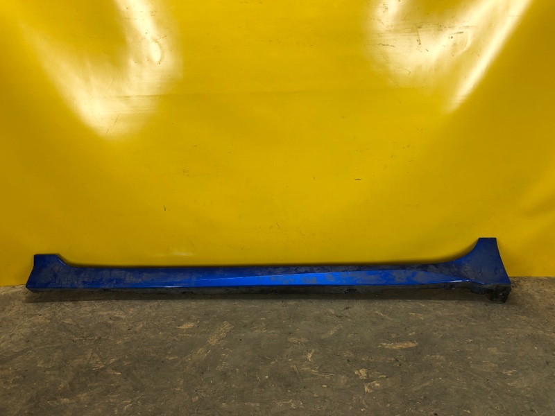 Накладка порога наружная левая NISSAN LEAF 18- 76851-6WL2C Б/У