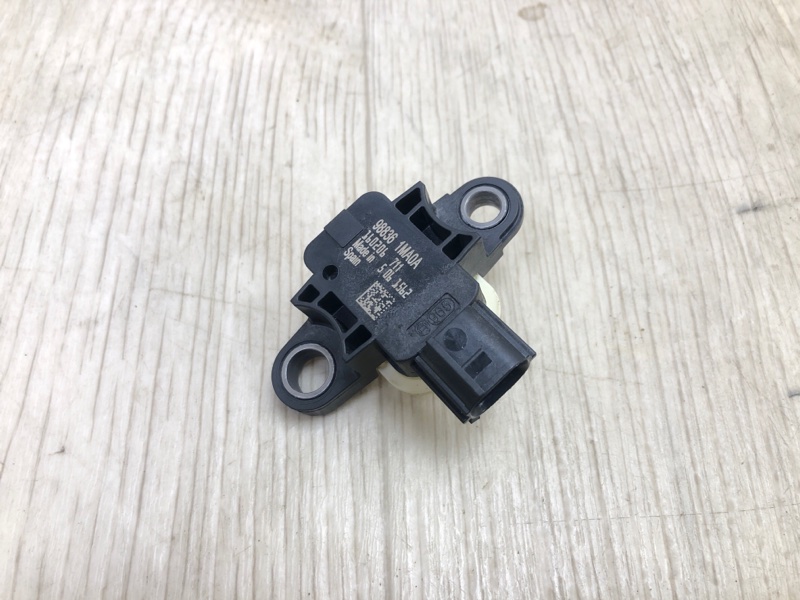 Датчик удара передний левый NISSAN PATHFINDER R52 12-21 2020 R52 3.5 98836-3JA9A Б/У