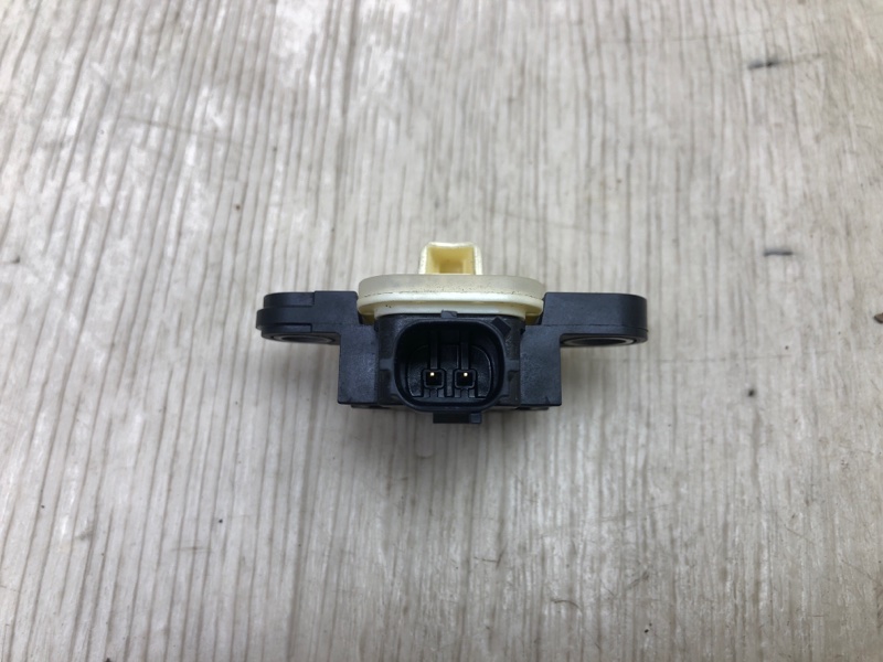 Датчик удара передний левый NISSAN PATHFINDER R52 12-21 R52 3.5