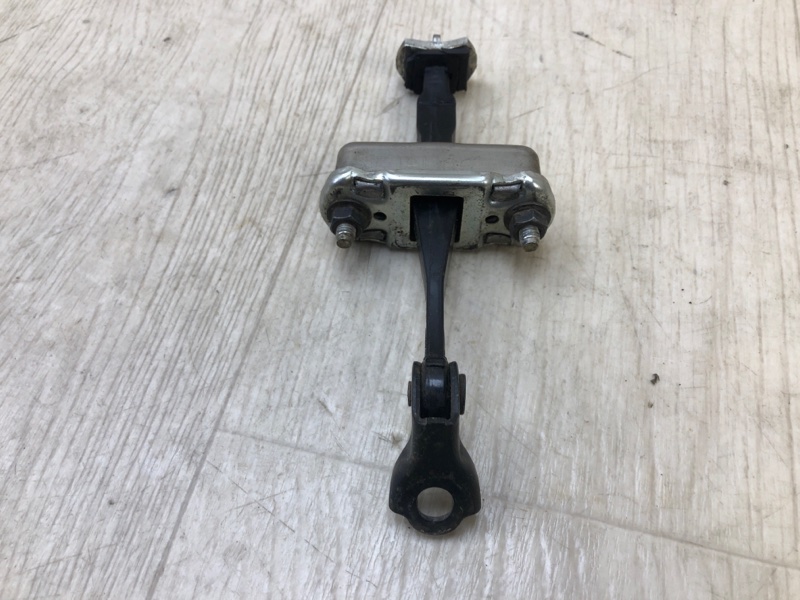 Ограничитель двери передний левый NISSAN PATHFINDER R52 12-21 R52 3.5