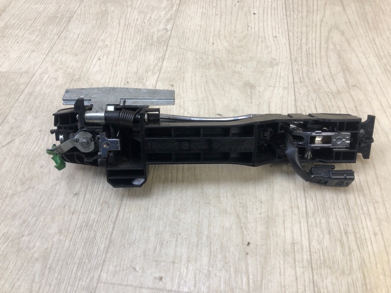 Ручка двери наружная передняя левая PATHFINDER R52 12-21 2020 R52 3.5 Ручка двери наружная передняя левая PATHFINDER R52 12-21 2020 R52 3.5