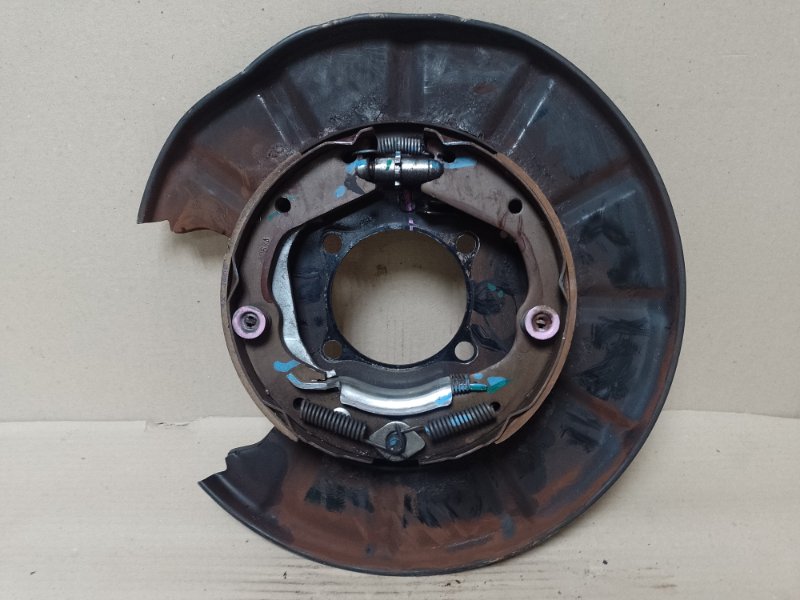 Тормозной механизм левый ACURA MDX (YD2) 06-13 2008 3.7 43120-STX-A01 Б/У