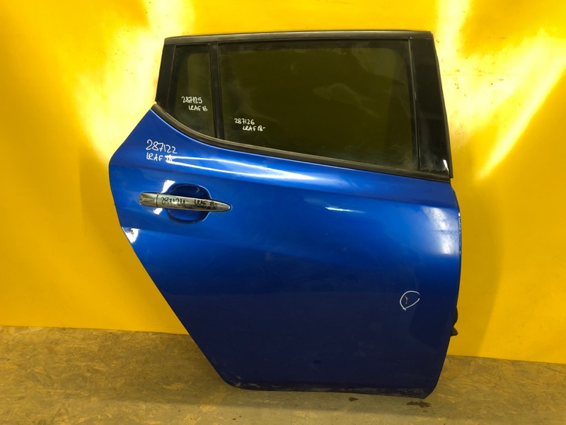 Дверь задняя правая NISSAN LEAF 18- 82100-5SF0A Б/У