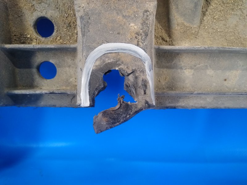 Защита переднего бампера PRIUS PLUS 11-14