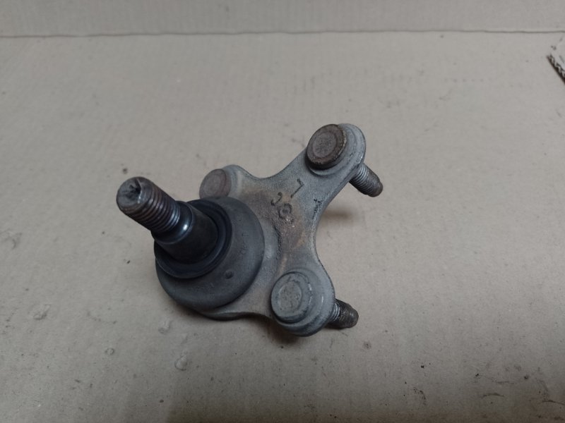 Шаровая опора передняя левая VOLKSWAGEN TIGUAN 08-17 2016 2.0 CCTA 1K0 407 365 C Б/У