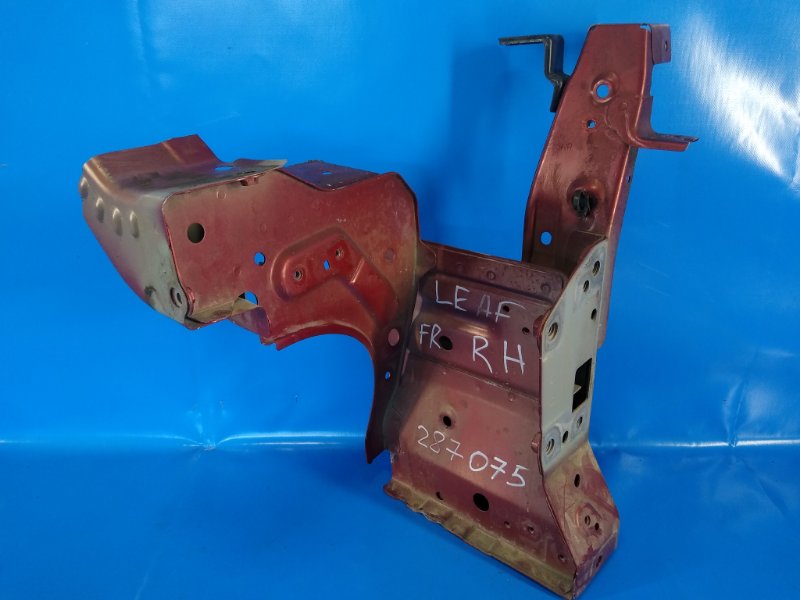 Лонжерон передний правый NISSAN LEAF 10-17 G51103NAMA Б/У