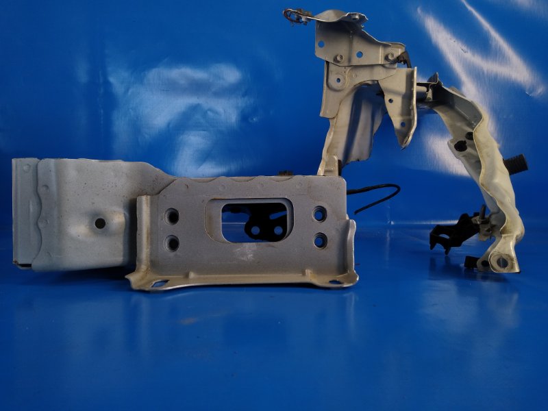 Лонжерон передний правый TOYOTA PRIUS PLUS 11-14