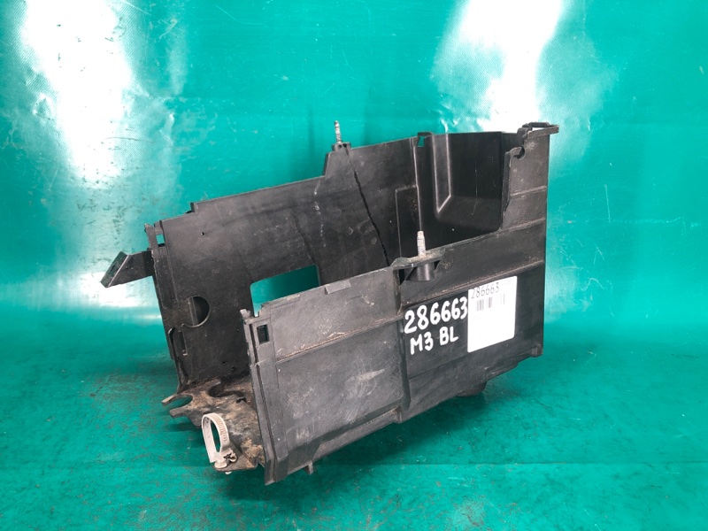 Полка аккумулятора MAZDA 3 BL 09-13 2012 2.0 LF BCD3-56-980D Б/У