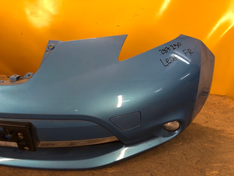 Бампер передний LEAF 10-17