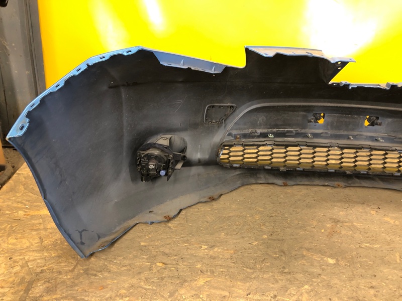 Бампер передний LEAF 10-17