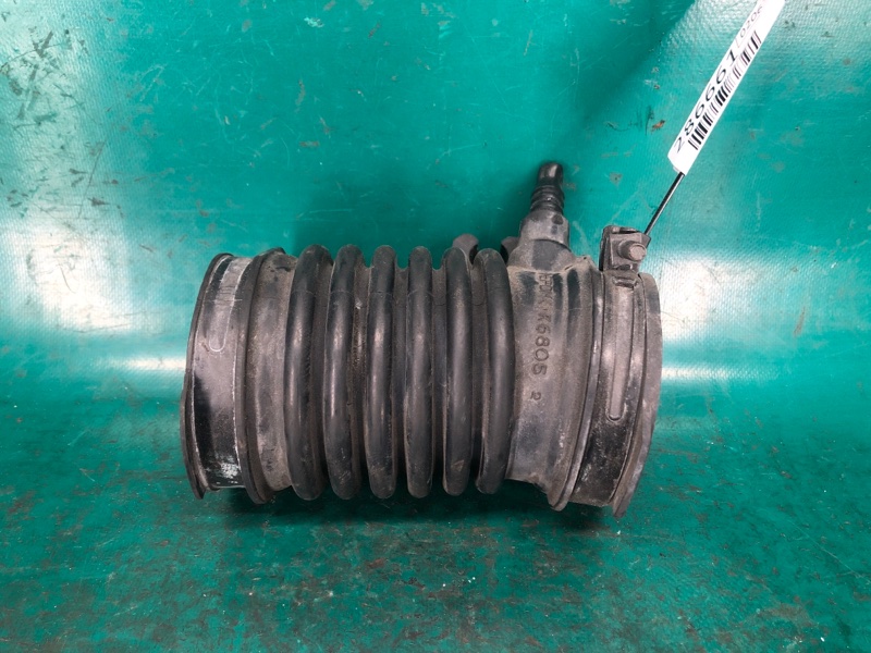 Патрубок воздушного фильтра MAZDA 3 BL 09-13 2012 2.0 LF PE07-13-221 Б/У