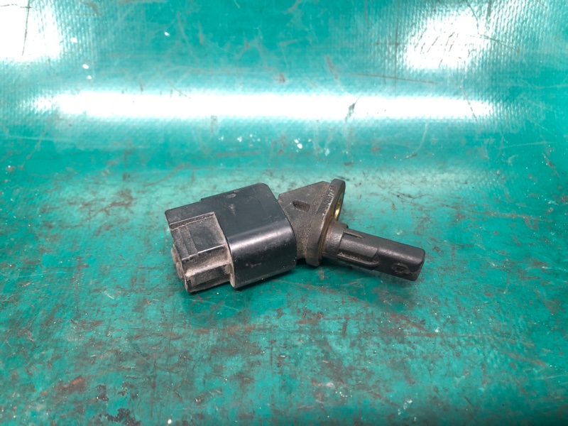 Датчик ABS передний левый MAZDA 3 BL 09-13 2012 2.0 LF BP4K-43-701A Б/У