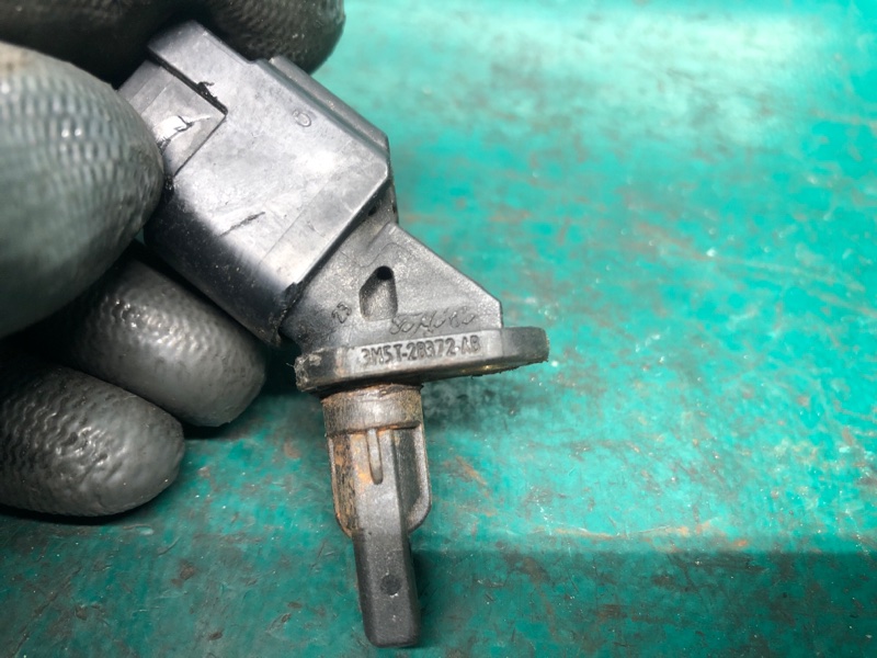 Датчик ABS передний правый MAZDA 3 BL 09-13 2.0 LF