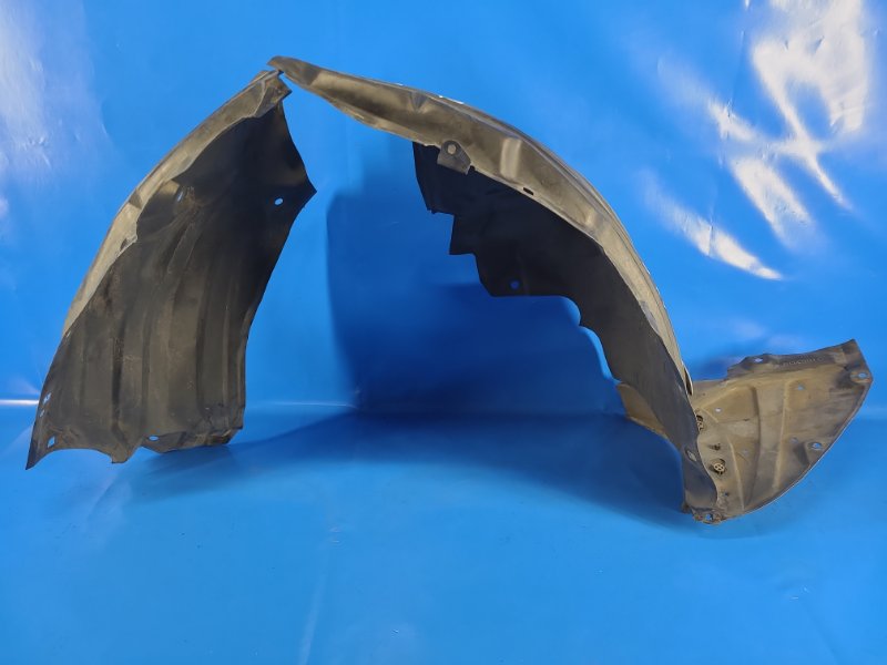 Подкрылок передний правый CX-5 (KE) 11-17