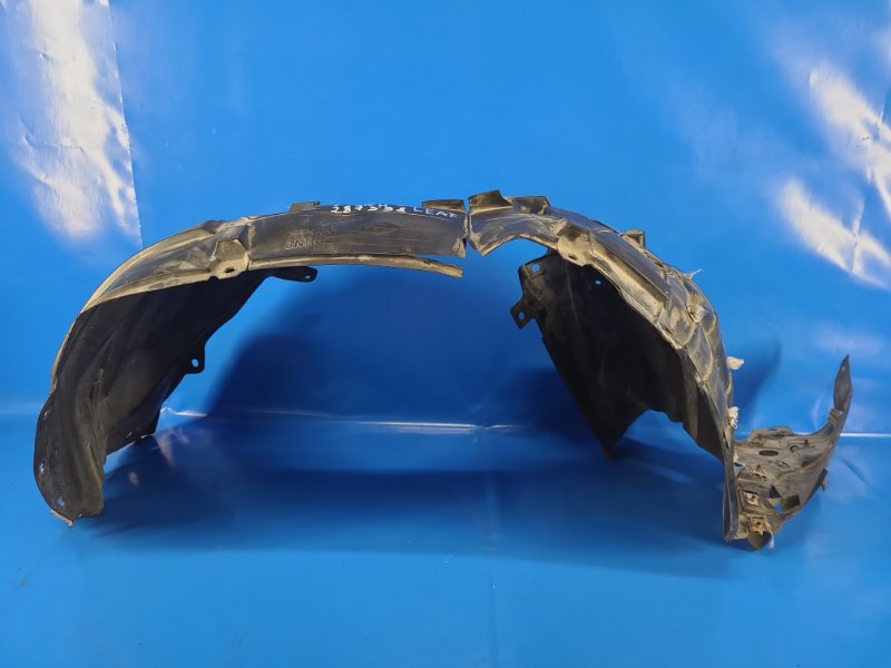 Подкрылок передний правый NISSAN LEAF 10-17 638423NA0A Б/У