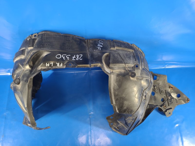 Подкрылок передний левый LEAF 10-17