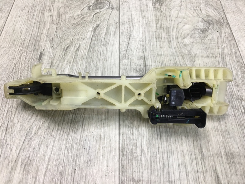 Ручка двери наружная передняя правая HYUNDAI SONATA YF 10-14