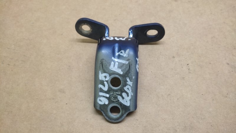 Петля двери верхняя передняя правая HYUNDAI ELANTRA MD 10-15 2015 MD 1.8 G4NB 79320-2E000 Б/У