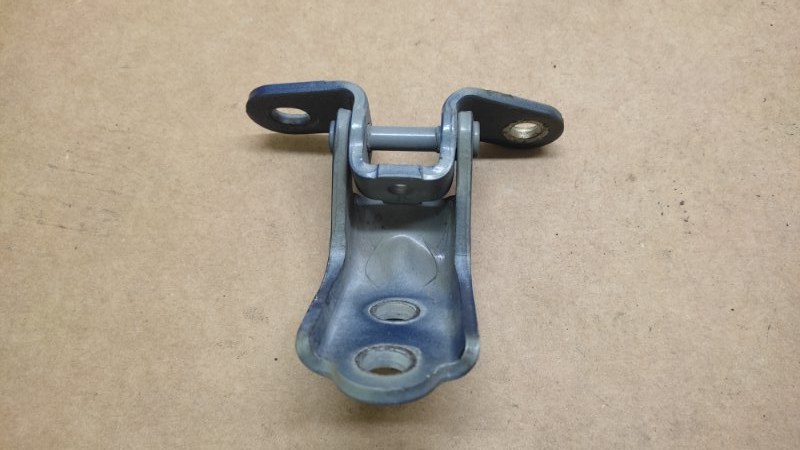 Петля двери верхняя передняя правая ELANTRA MD 10-15 2015 MD 1.8 G4NB