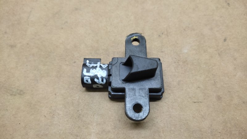 Датчик удара HYUNDAI ELANTRA MD 10-15 MD 1.8 G4NB