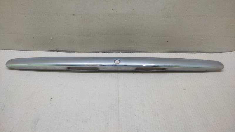 Панель подсветки номера TOYOTA CAMRY 30 02-06 76801-AA010 Б/У