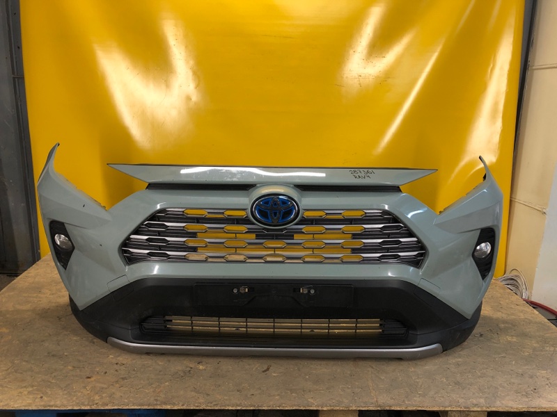 Запчасть бампер передний TOYOTA RAV4 18- 521194A922 Б/У Бампер передний TOYOTA RAV4 18- 521194A922 Б/У