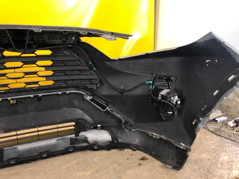 Бампер передний RAV4 18- Бампер передний RAV4 18-