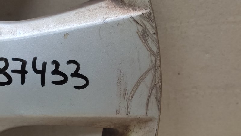 Колпак колесный CAMRY 30 02-06