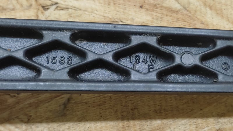 Поводок стеклоочистителя передний передний правый TOYOTA CAMRY 30 02-06