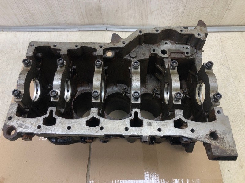 Блок двигателя VOLKSWAGEN JETTA USA 10-17 Седан CBTA 2.5L
