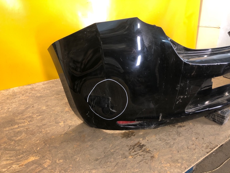 Бампер задний NISSAN LEAF 10-17