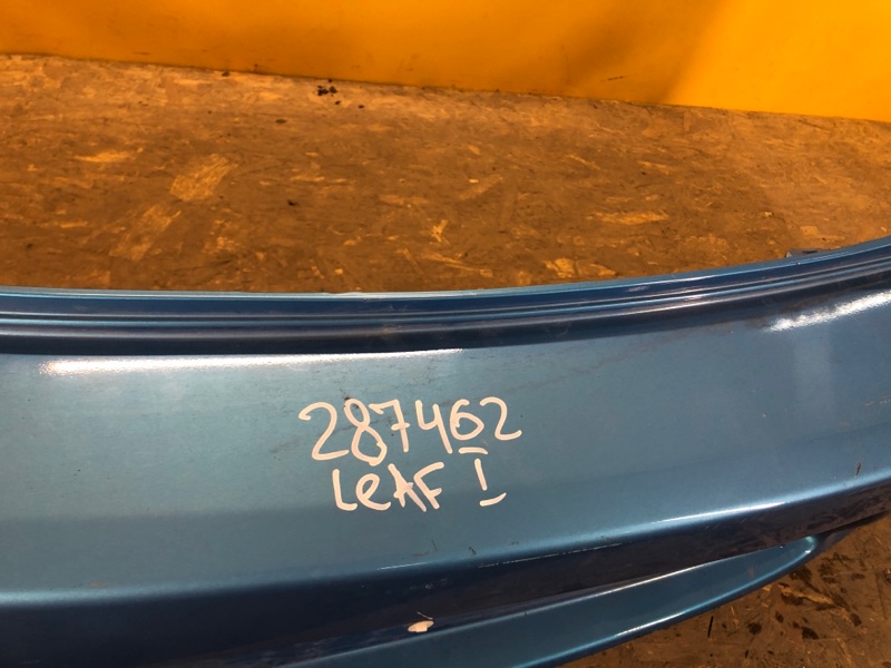 Бампер задний LEAF 10-17