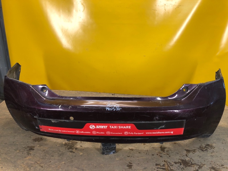 Бампер задний TOYOTA PRIUS - 30 09-17 5215947050 Б/У