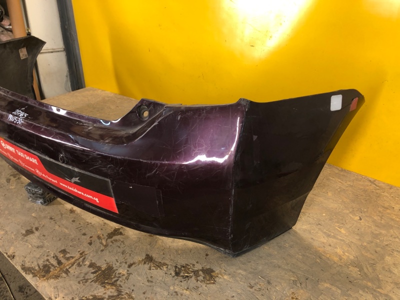 Бампер задний PRIUS - 30 09-17