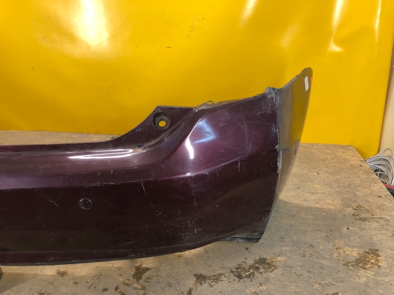 Бампер задний PRIUS - 30 09-17